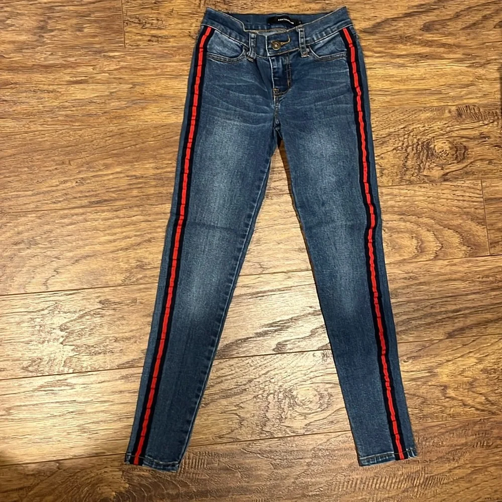 Contraband Jeans - Picture 1 of 4